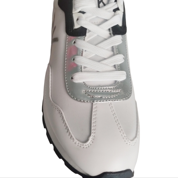 Calvin Klein Women's Caden 2 Casual Fashion Sneakers Cushioned Size 9 Modern - Picture 7 of 10